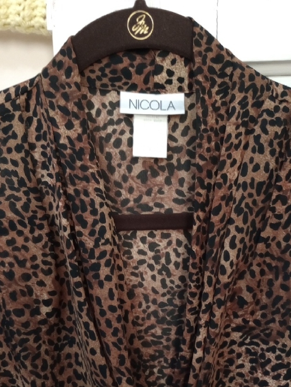 🥰3/$25 VTG NICOLA Brown Leopard Print Sleeveless V-Neck Camisole - Picture 2 of 8